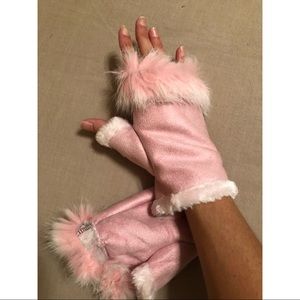 Fingerless Gloves